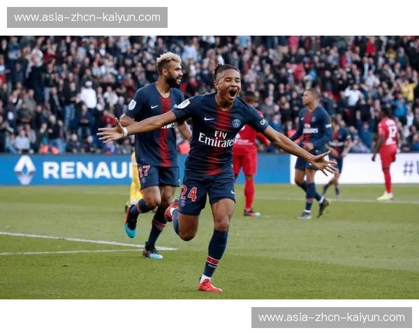 巴黎圣日耳曼引进扎巴尔尼与舍瓦利耶，后防线耗资1亿升级